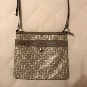 Gray/white coach purse